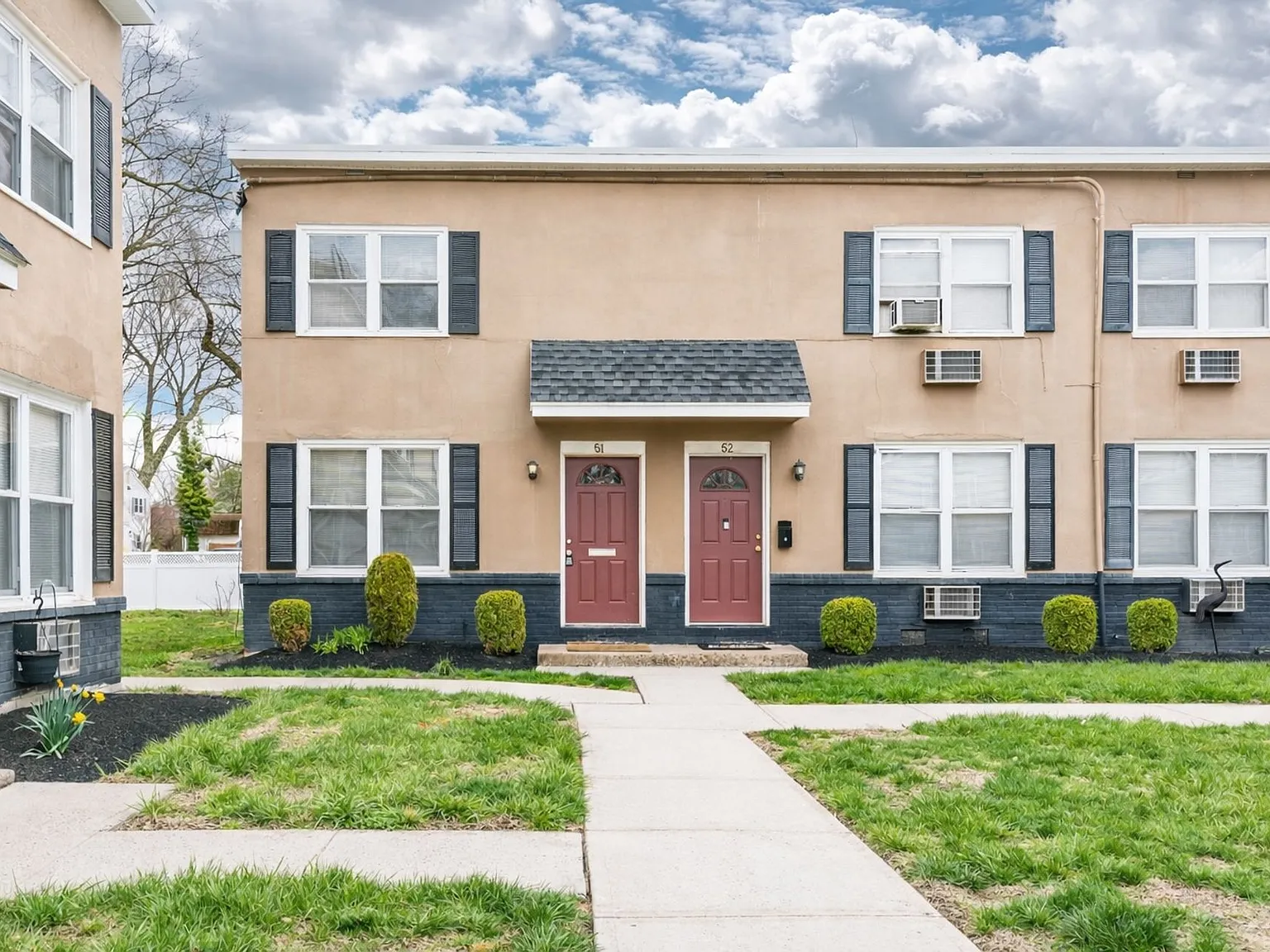 Moorestown Oaks — Photo 4