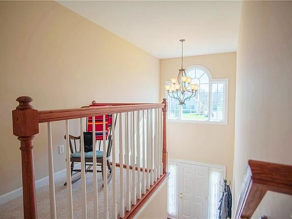 5th image of 7175 Creekbend Dr