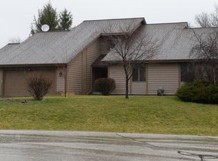 5540 Palisades Ct, Mount Pleasant, WI 53403