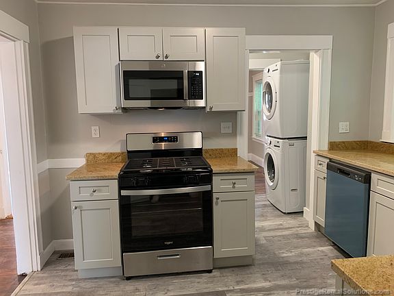 3rd image of 45 Wilson Ave #1