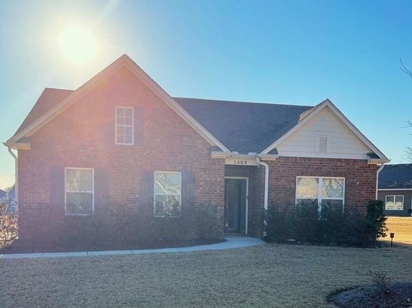 1408 Mountain Laurel Ln
