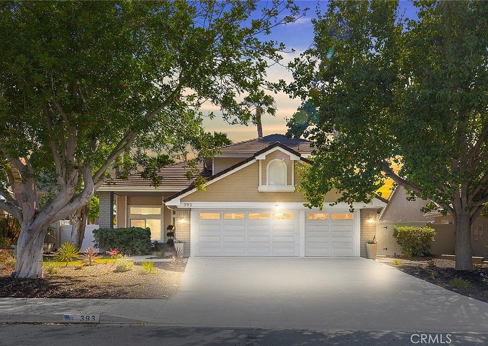 1st image of 393 Moonstone Bay Dr