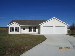 1350 Finn Ln, Rising Sun, IN 47040