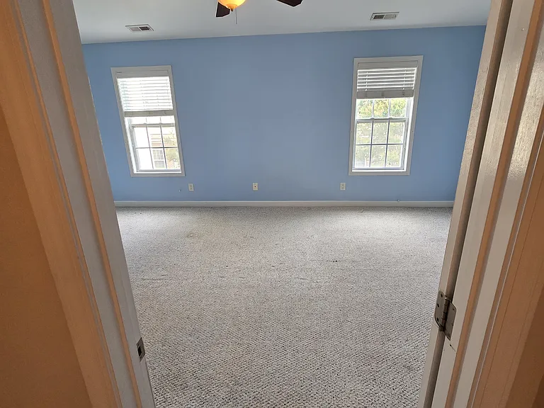 5005 Spellow Ln — Photo 37
