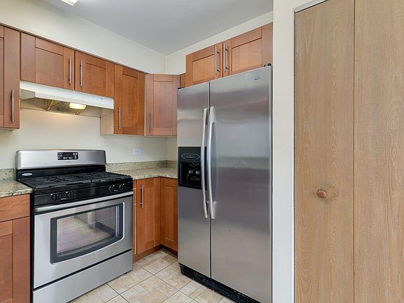 5th image of 4544 Topaz Dr