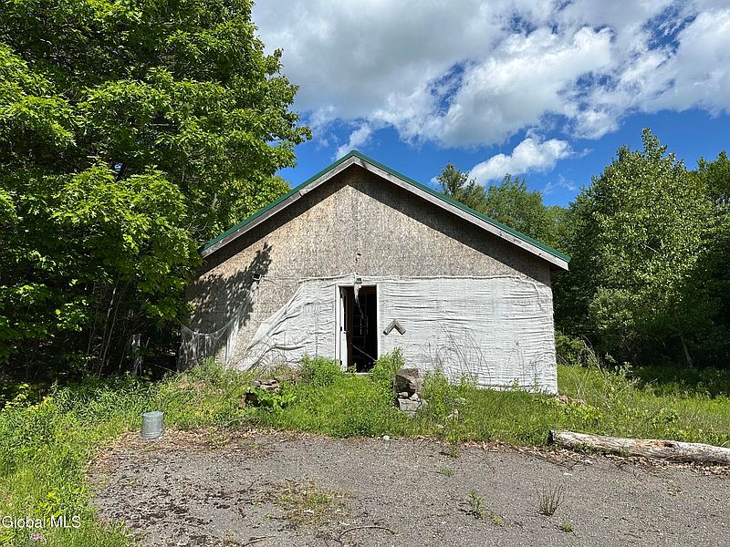 3rd image of 420 Tillboro Road