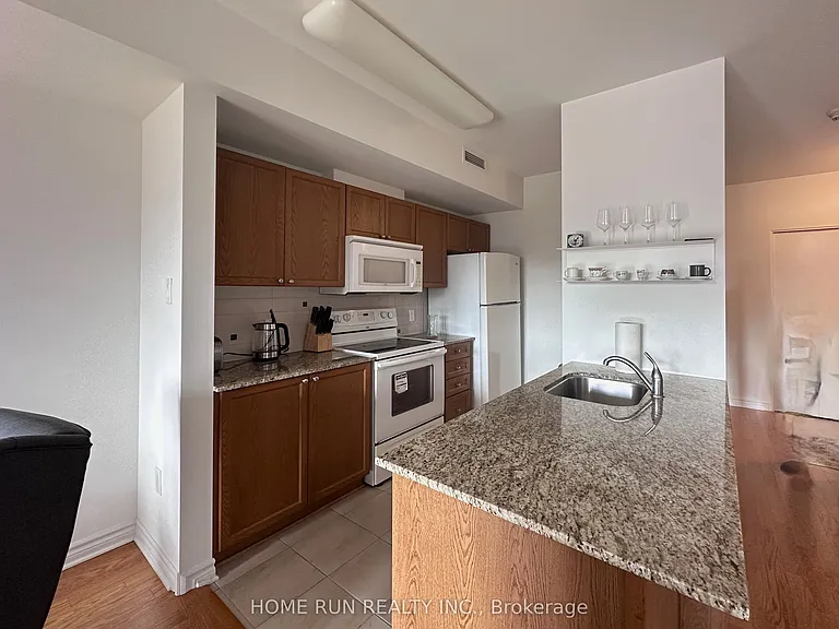 70 Landry St #601 — Photo 7