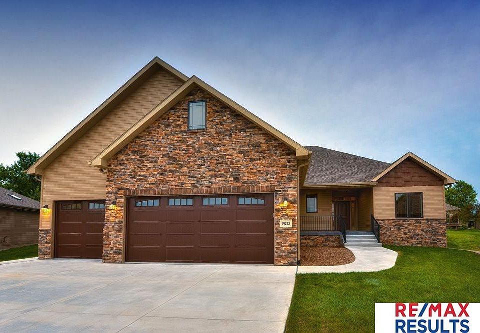1st image of 19213 Ontario Cir