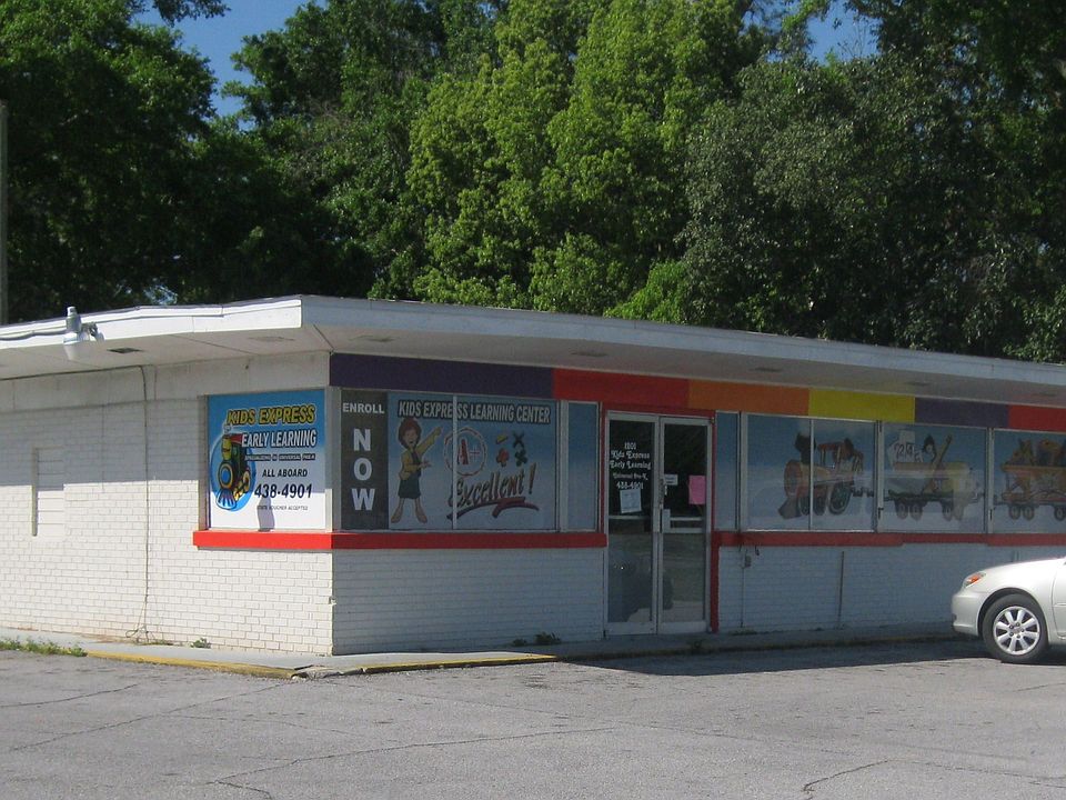 2nd image of 1201 W Government St