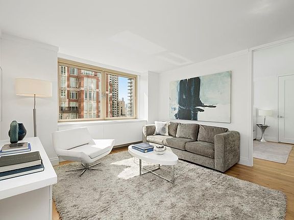 4th image of 201 E 86th St #14D0