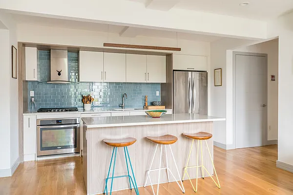 Sold by Compass | media 3