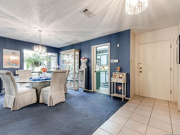 5th image of 3754 HUNTERS CIR