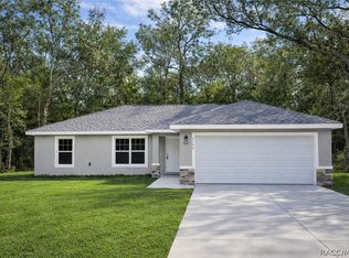 1736 W Hall Pl, Citrus Springs, FL 34434