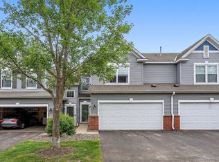 321 Heritage Trl, Circle Pines, MN 55014