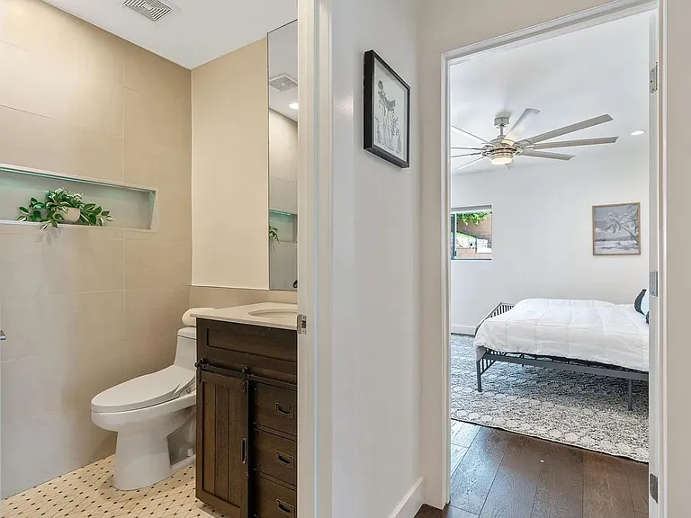 13940 Bermax Ave — Photo 26