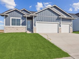 245 NW Ashley Ave, Waukee, IA 50263
