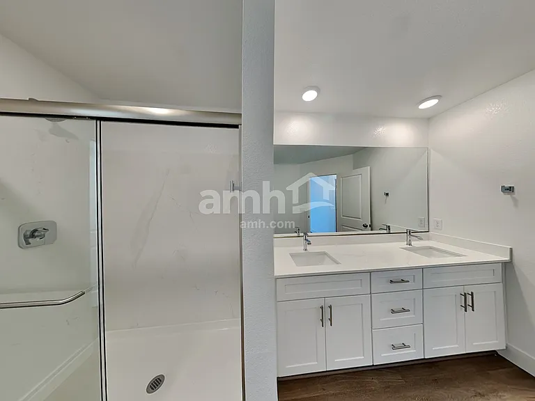 11153 Magallanes St — Photo 13