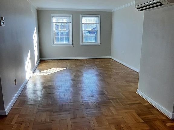2nd image of 1202 Belle View Blvd Suite A2