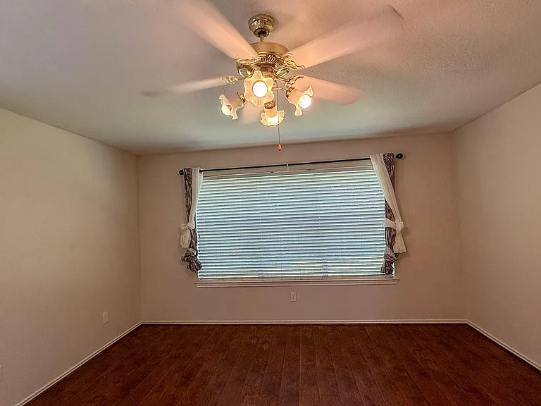 7319 Mountain Valley Dr — Photo 9