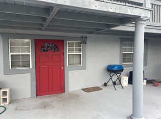 301 Tomato Hill Rd #B, Leesburg, FL 34748