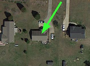 762 Old Castle Dr, Randleman, NC 27317