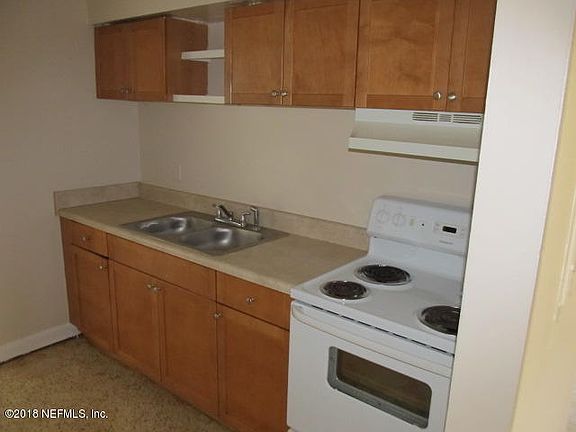 4th image of 1830 Newbolt Ct #1830