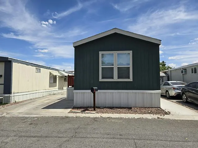 3642 Boulder Hwy #85