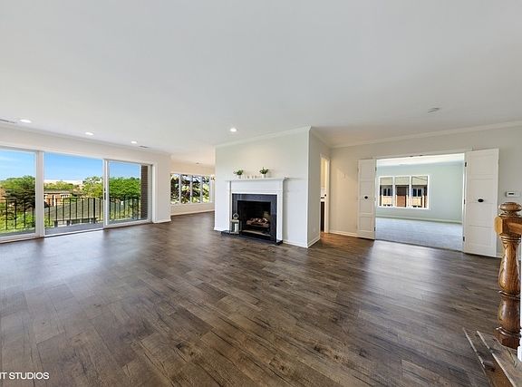 4th image of 5 Oak Brook Club Dr APT P4s