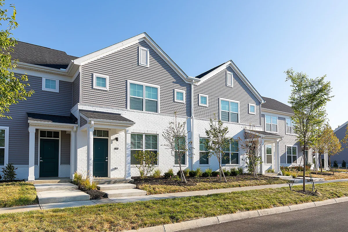 Exteriors - Crescent Woods