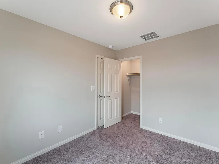 4320 Stardusk Falls Ave — Photo 17