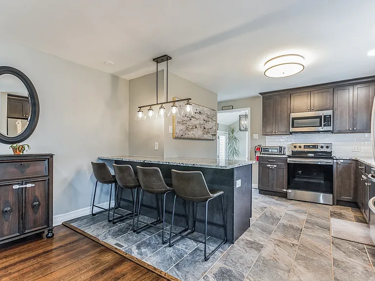 4012 Bridgeboro Rd — Photo 5