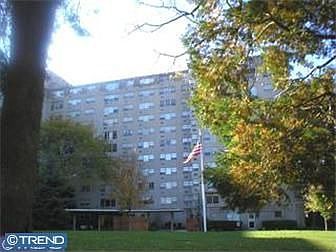Radnor House Condominiums