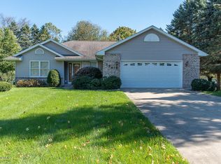 244 Walker Dr, Battle Creek, MI
