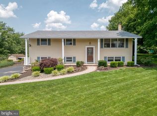 4567 Bossler Rd, Elizabethtown, PA 17022