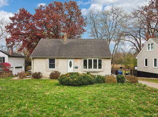 11705 Bradford Rd, Minnetonka, MN 55343