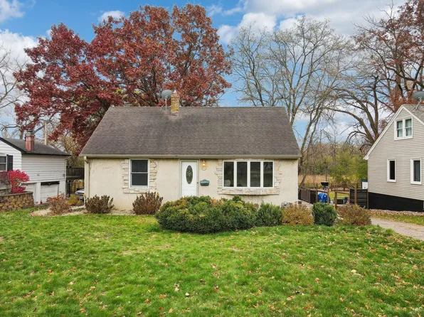 11705 Bradford Rd, Minnetonka, MN 55343