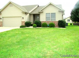 2706 Covered Wagon Trl, Springfield, IL 62711