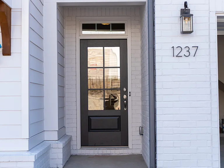 1237 Waterfall Ct — Photo 3