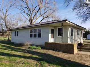 4453 W Falun Rd, Lindsborg, KS 67456