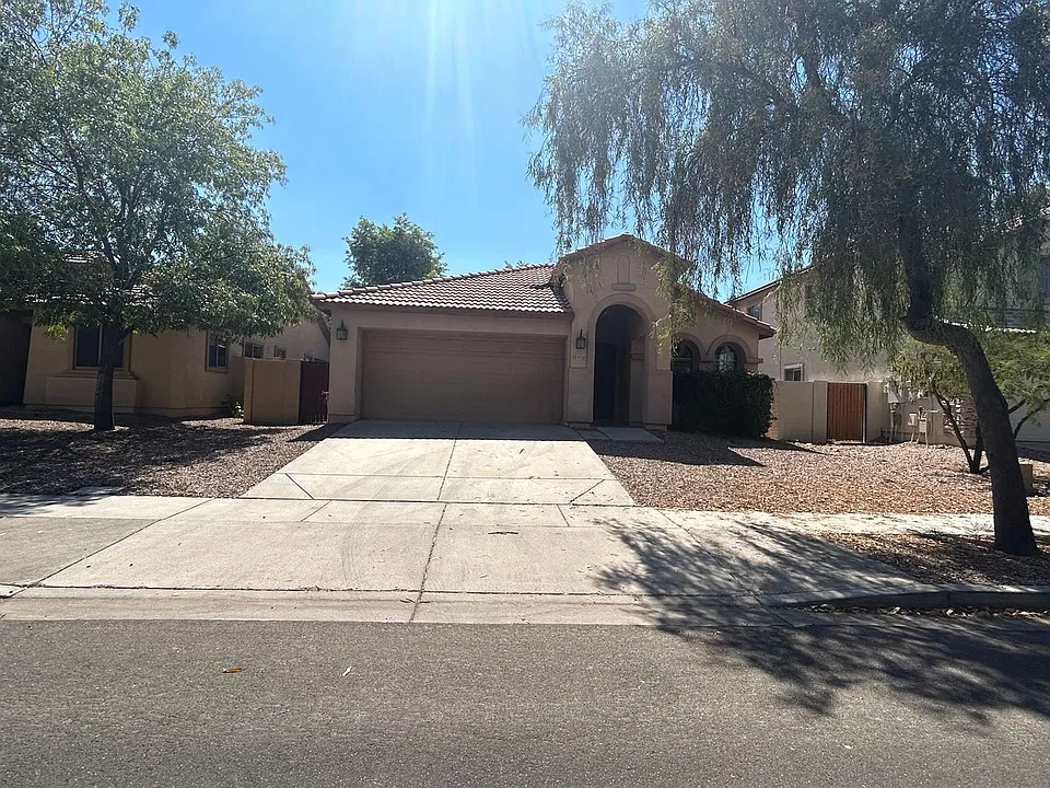 4320 S Mariposa Dr
