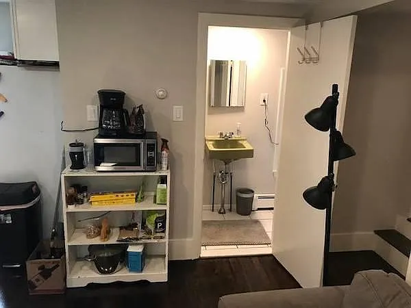 12 Cottage St #2R — Photo 8