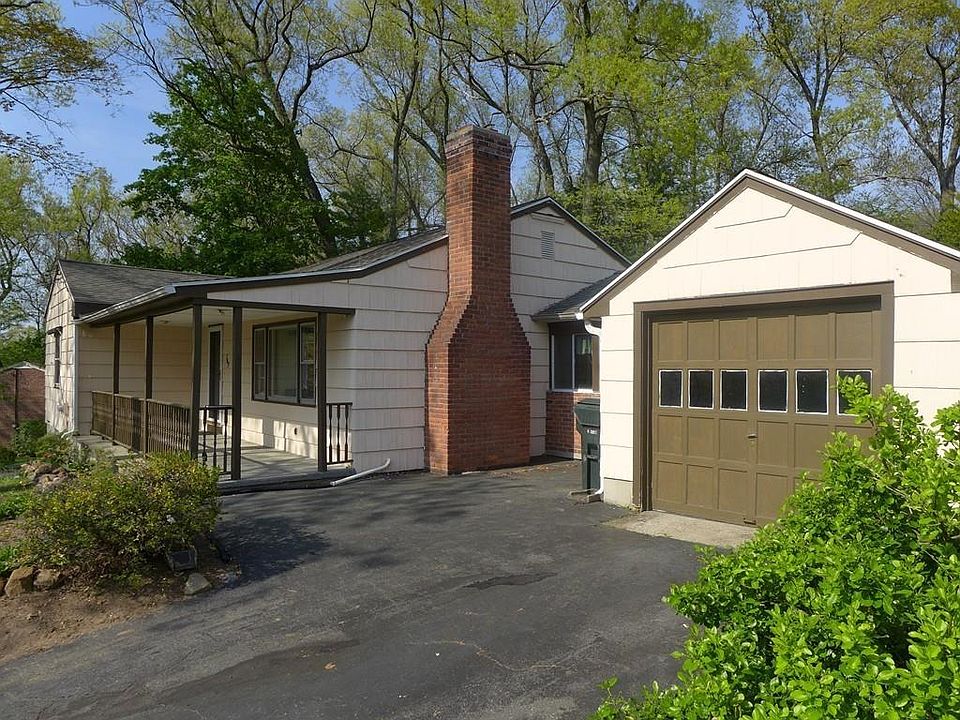 2nd image of 167 W Allen Ridge Rd