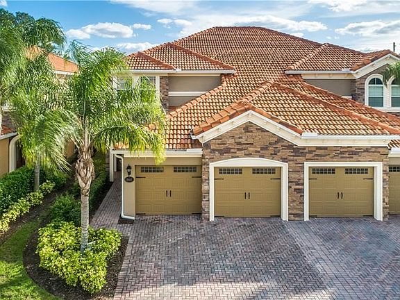 2nd image of 8860 Della Scala Cir
