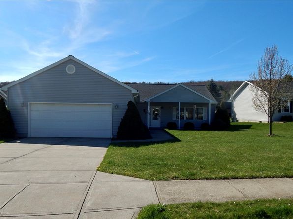 15 Schoolhouse Ln, Oneonta, NY 13820
