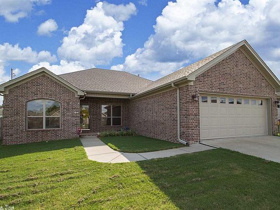 3rd image of 1209 Mesquite Trl