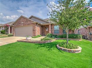 3729 Sapphire St, Fort Worth, TX 76244