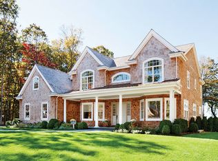 90 Birchwood Ln, Bridgehampton, NY 11932