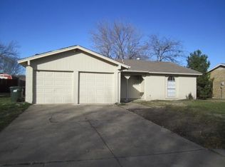 1417 Rockbrook St, Lancaster, TX 75134