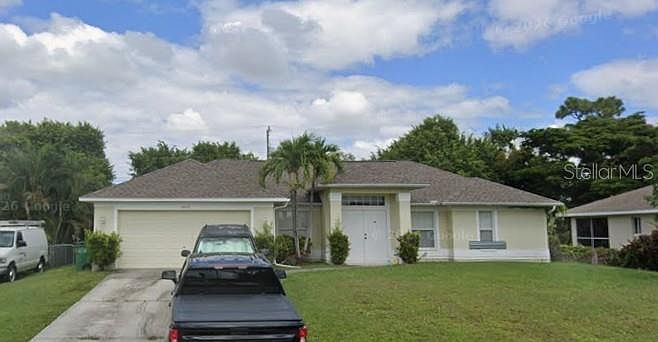 1st image of 1427 SW 29th Ter
