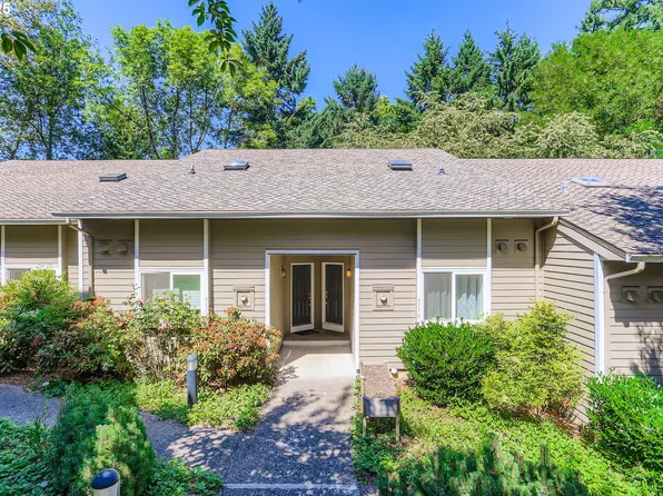 4570 SW Comus Pl #8-D, Portland, OR 97219